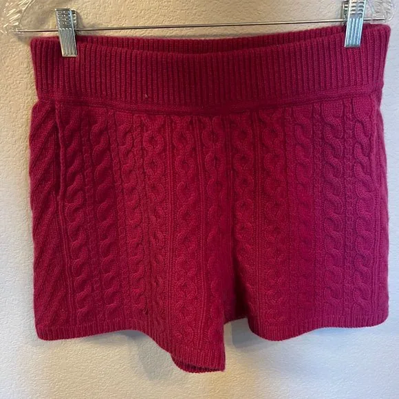 100% CASHMERE Size M/L Cable Knit Shorts w/ Pockets - Picture 4 of 5